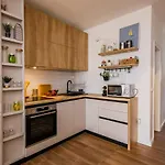 Apartman Maestral *